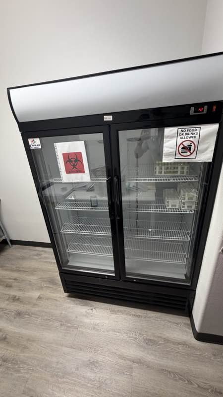 Cooler Depot Double Glass Door Commercial Refrigerator - Image 4