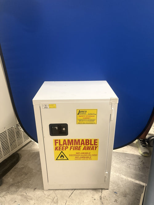 Jamco BA12 Flammable Safety Storage Cabinet - Image 4