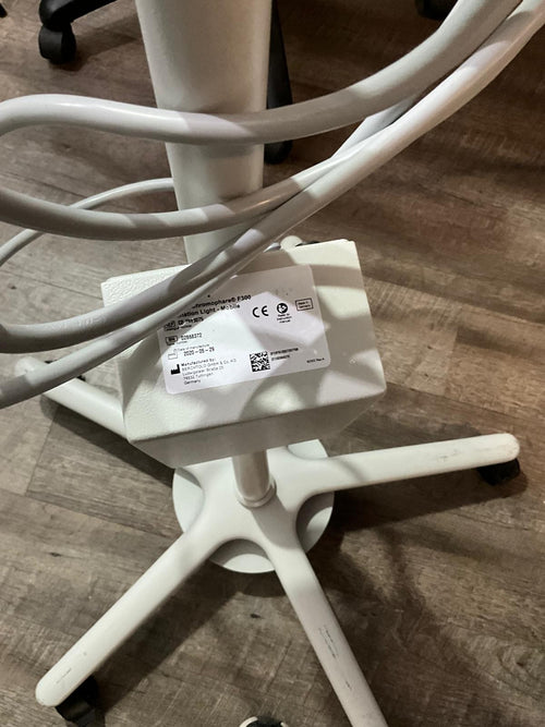 Berchtold Chromophare F-300 LED  exam light On Stand