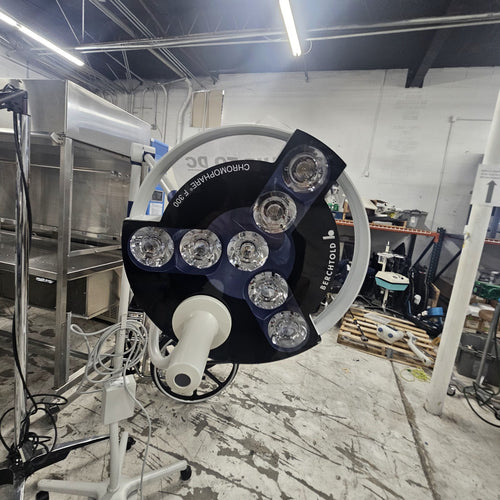Berchtold Chromophare F-300 LED  exam light On Stand