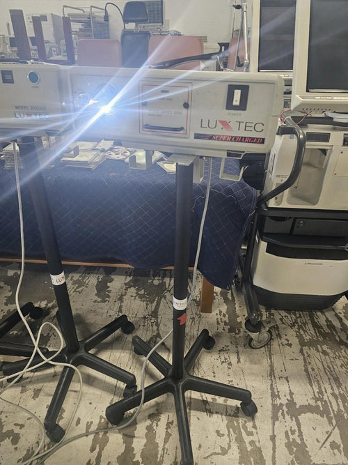 Luxtec 9300XSP & 9000 Light Source for Surgical Headlight Qty 5