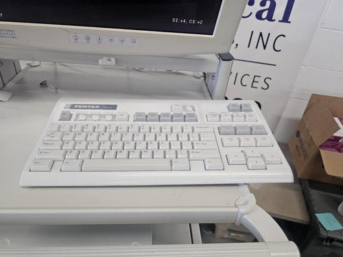 Pentax EPK-i Video Processor With KEYBOARD ,Stryker LIGHT SOURCE , monitor, Cart