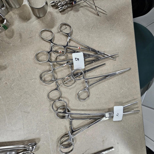 70 Pieces Surgical Instrument Set