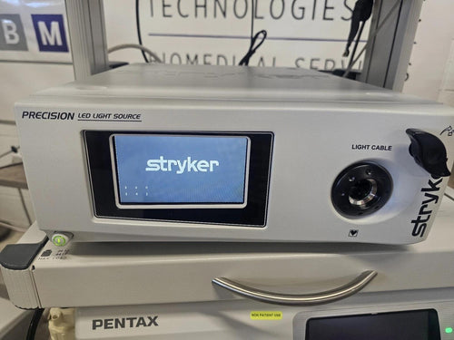 Pentax EPK-i Video Processor With KEYBOARD ,Stryker LIGHT SOURCE , monitor, Cart