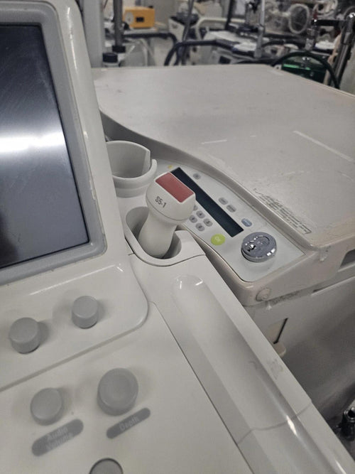 2010 Philips IE33 Diagnostic Ultrasound System w S5-1 Transducer