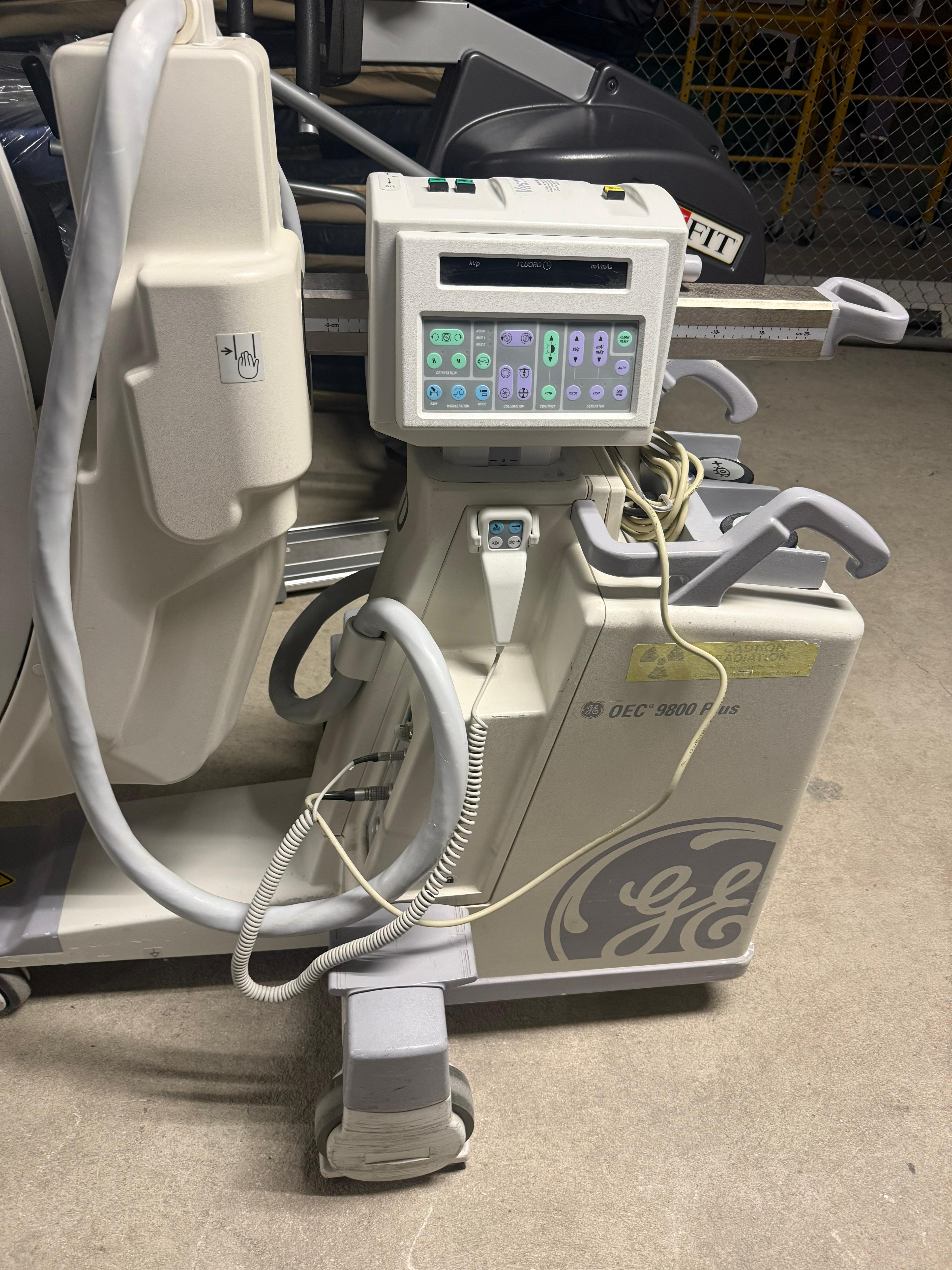 2004 GE OEC 9800 , C ARM 