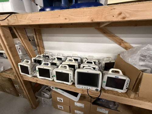 Welch Allyn Connex and GE CARESCAPE VC150 Vital Signs Monitor Shelf Lot